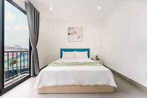 Cindy's Westlake Apartment