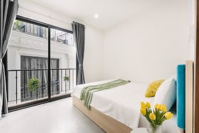 Cindy's Westlake Apartment