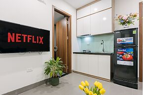 Cindy's Westlake Apartment