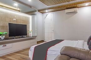 Capital O 93991 Hakobox Kostel