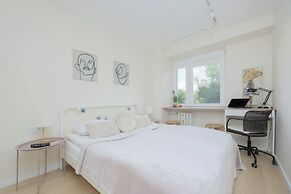 Cosy Apartment for 4 by Renters