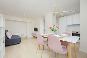 Cosy Apartment for 4 by Renters