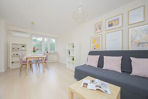 Cosy Apartment for 4 by Renters