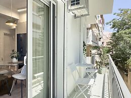 Phaedrus Living: Prosperity Residences Harmony