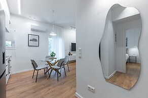 Phaedrus Living: Prosperity Residences Harmony