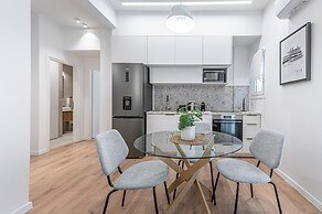 Phaedrus Living: Prosperity Residences Harmony