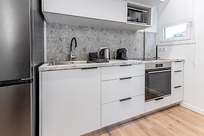 Phaedrus Living: Prosperity Residences Harmony