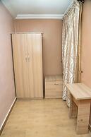 Everland Hotel and Suites