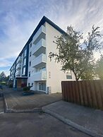 Bright and Spacious 2 Bedroom Apartment in Rvk