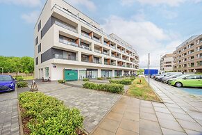 Cosy Studio With Balcony by Renters