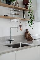 Modern 3BR Apartment with Best Location