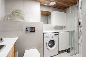 Modern 3BR Apartment with Best Location