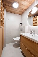 Modern 3BR Apartment with Best Location