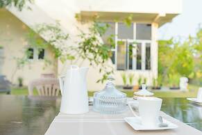 Bliss Loft Negombo CMB