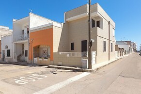 3962 Casa Donna Rosa by Barbarhouse