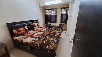 Saurav Palace Mathura