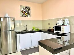 Capital O 90987 The Loft Residences Homestay @ Imago Shopping Mall 2