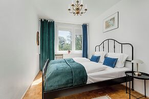 Modern Apartment Wrocław by Renters
