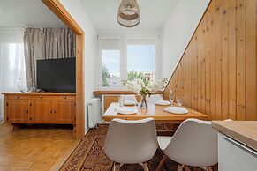 Modern Apartment Wrocław by Renters