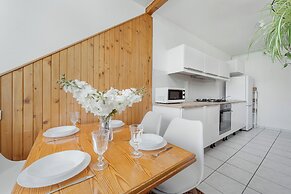 Modern Apartment Wrocław by Renters