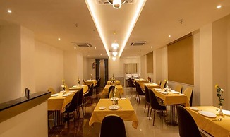 FabHotel Prime Manasa Inn