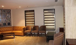 FabHotel Prime Bellmont