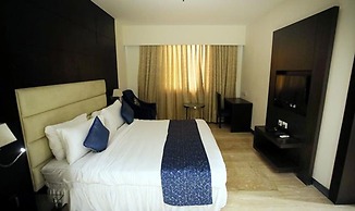 FabHotel Prime Bellmont