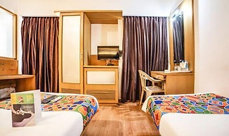 FabHotel Prime Rapid Lakme Executive