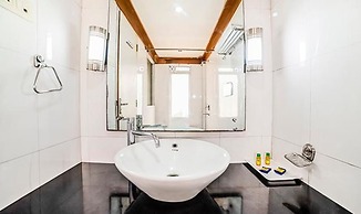 FabHotel Prime Rapid Lakme Executive