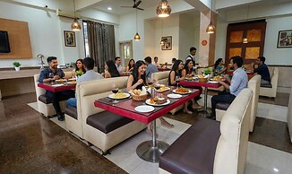 FabHotel Prime Rester Select Chakan