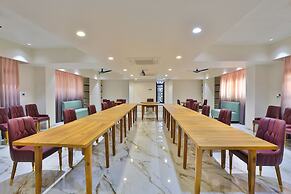 FabHotel Prime Empyrean