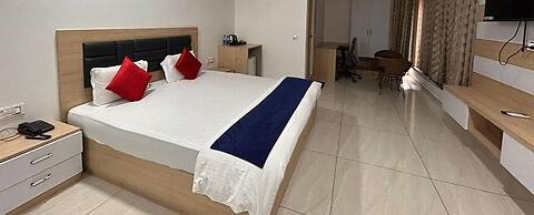 FabHotel Prime Anika Suites
