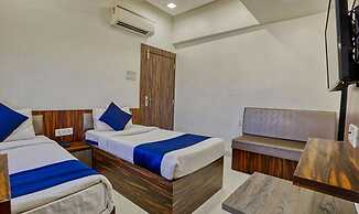 FabHotel Ten Eleven Grand