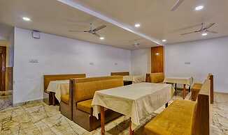 FabHotel Ten Eleven Grand