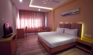 FabHotel Prime Hema's Supreme