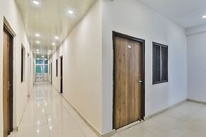 FabHotel Lucknow Inn