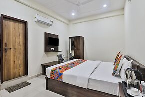 FabHotel Lucknow Inn