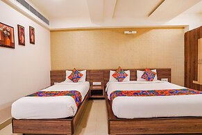 FabHotel Ginger Suites