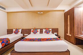 FabHotel Ginger Suites