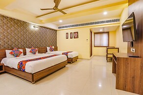 FabHotel Ginger Suites