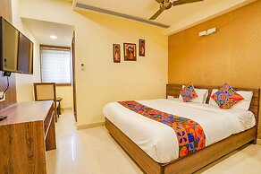 FabHotel Ginger Suites