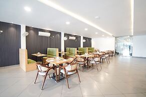 FabHotel Prime Kingston