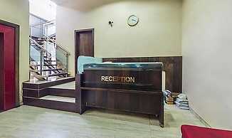 FabHotel Skylark Inn