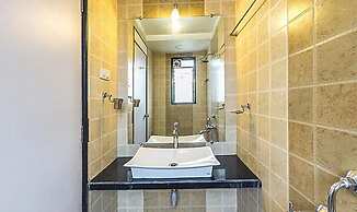 FabHotel Skylark Inn