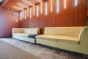 FabExpress Reena Residency