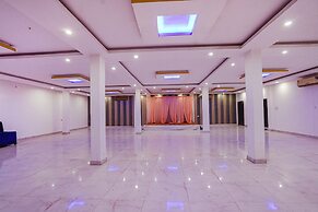 FabExpress Aditya Grand