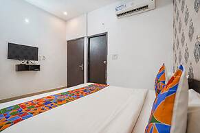 FabExpress Aditya Grand