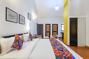 FabHotel Waves Of The Sea Board