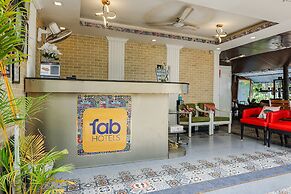 FabHotel Waves Of The Sea Board