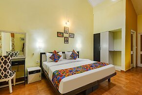 FabHotel Waves Of The Sea Board